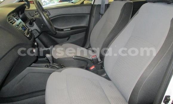 Acheter Occasion Voiture Hyundai i20 Blanc à Manzini, Manzini Acheter Occasion Voiture Hyundai i20 Blanc à Manzini, Manzini