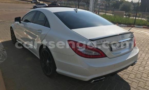 Acheter Occasion Voiture Mercedes‒Benz CLA-klasse AMG Blanc à Manzini, Manzini Acheter Occasion Voiture Mercedes‒Benz CLA-klasse AMG Blanc à Manzini, Manzini
