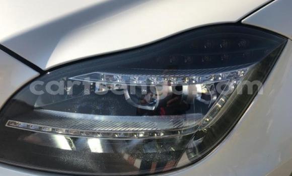 Acheter Occasion Voiture Mercedes‒Benz CLA-klasse AMG Blanc à Manzini, Manzini Acheter Occasion Voiture Mercedes‒Benz CLA-klasse AMG Blanc à Manzini, Manzini