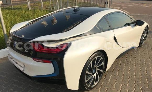 Acheter Occasion Voiture BMW i8 Blanc à Manzini, Manzini Acheter Occasion Voiture BMW i8 Blanc à Manzini, Manzini
