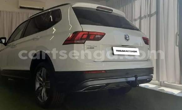 Buy Used Volkswagen Tiguan Silver Car in Manzini in Manzini Buy Used Volkswagen Tiguan Silver Car in Manzini in Manzini