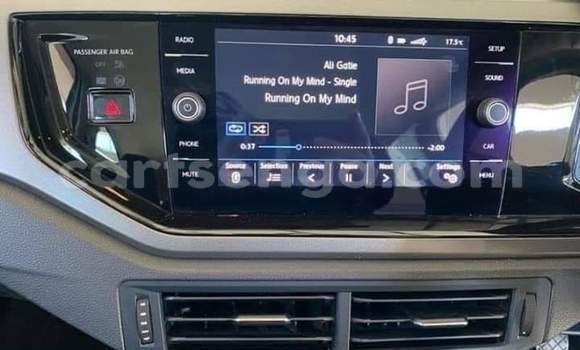 Nunua Ilio tumika Volkswagen Polo White Gari ndani ya Manzini nchini Manzini Nunua Ilio tumika Volkswagen Polo White Gari ndani ya Manzini nchini Manzini