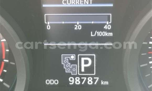 Buy Used Toyota Land Cruiser White Car in Mbabane in Manzini Buy Used Toyota Land Cruiser White Car in Mbabane in Manzini