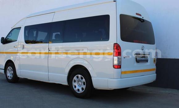 Nunua Ilio tumika Toyota Allion White Gari ndani ya Ezulwini nchini Hhohho Nunua Ilio tumika Toyota Allion White Gari ndani ya Ezulwini nchini Hhohho