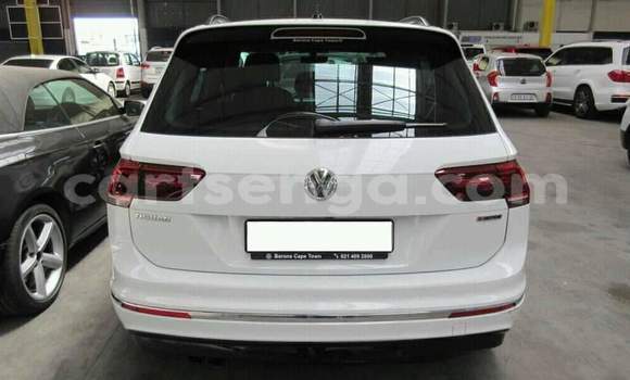 Acheter Occasion Voiture Volkswagen Tiguan Blanc à Manzini, Manzini Acheter Occasion Voiture Volkswagen Tiguan Blanc à Manzini, Manzini