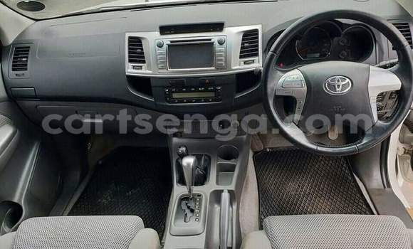 Acheter Occasion Voiture Toyota Hilux Blanc à Manzini, Manzini Acheter Occasion Voiture Toyota Hilux Blanc à Manzini, Manzini