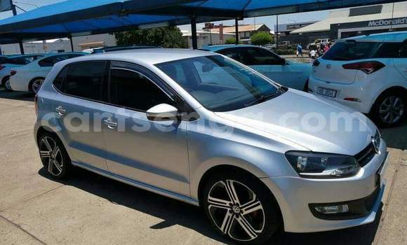 Acheter Occasion Voiture Volkswagen Polo Gris à Manzini, Manzini Acheter Occasion Voiture Volkswagen Polo Gris à Manzini, Manzini
