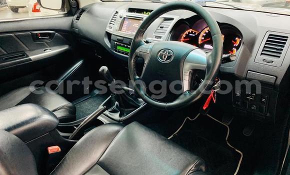 Acheter Occasion Voiture Toyota Hilux Gris à Big Bend, Lubombo Acheter Occasion Voiture Toyota Hilux Gris à Big Bend, Lubombo