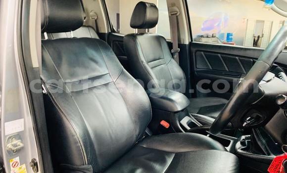 Acheter Occasion Voiture Toyota Hilux Gris à Big Bend, Lubombo Acheter Occasion Voiture Toyota Hilux Gris à Big Bend, Lubombo