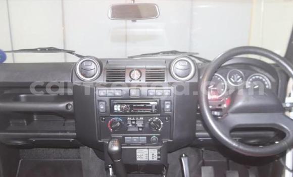 Acheter Occasion Voiture Land Rover Defender Blanc à Big Bend, Lubombo Acheter Occasion Voiture Land Rover Defender Blanc à Big Bend, Lubombo