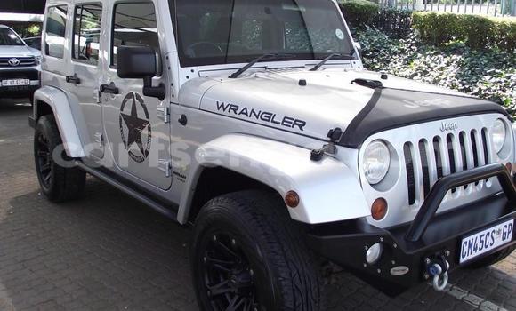 Buy Used Jeep Wrangler Silver Car in Mhlume in Lubombo District Buy Used Jeep Wrangler Silver Car in Mhlume in Lubombo District