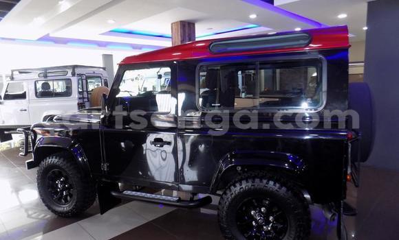 Buy Used Land Rover Defender Black Car in Tshaneni in Lubombo Buy Used Land Rover Defender Black Car in Tshaneni in Lubombo