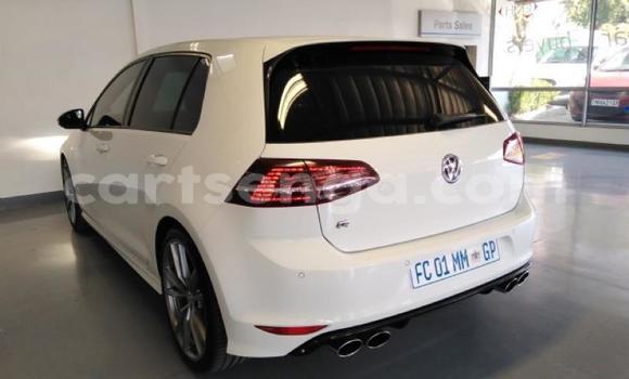 Buy Used Volkswagen Golf GTI White Car in Hluti in Shiselweni District Buy Used Volkswagen Golf GTI White Car in Hluti in Shiselweni District