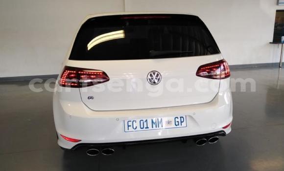 Buy Used Volkswagen Golf GTI White Car in Hluti in Shiselweni District Buy Used Volkswagen Golf GTI White Car in Hluti in Shiselweni District