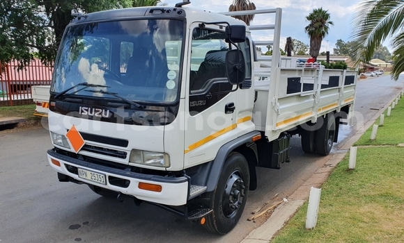 Nunua Ilio tumika Isuzu FTR 850 White Lori ndani ya Mbabane nchini Manzini Nunua Ilio tumika Isuzu FTR 850 White Lori ndani ya Mbabane nchini Manzini