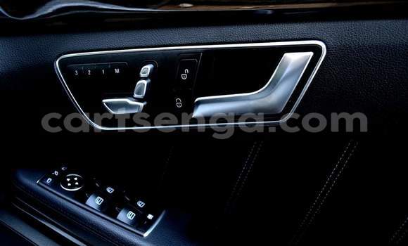 Nunua Ilio tumika Mercedes‒Benz E–Class White Gari ndani ya Manzini nchini Manzini Nunua Ilio tumika Mercedes‒Benz E–Class White Gari ndani ya Manzini nchini Manzini