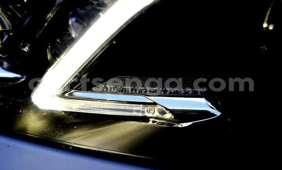 Nunua Ilio tumika Mercedes‒Benz E–Class White Gari ndani ya Manzini nchini Manzini Nunua Ilio tumika Mercedes‒Benz E–Class White Gari ndani ya Manzini nchini Manzini