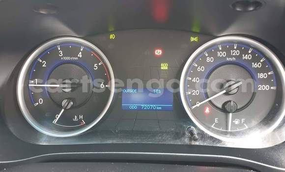 Acheter Occasion Voiture Toyota Hilux Blanc à Mbabane, Manzini Acheter Occasion Voiture Toyota Hilux Blanc à Mbabane, Manzini