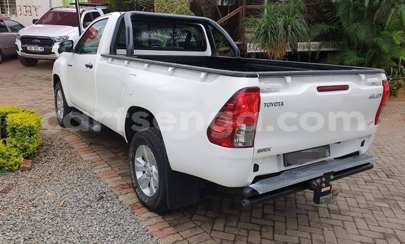 Acheter Occasion Voiture Toyota Hilux Blanc à Mbabane, Manzini Acheter Occasion Voiture Toyota Hilux Blanc à Mbabane, Manzini
