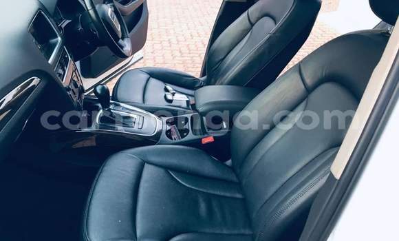 Acheter Occasion Voiture Audi Q5 Blanc à Mbabane, Manzini Acheter Occasion Voiture Audi Q5 Blanc à Mbabane, Manzini