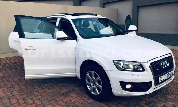 Acheter Occasion Voiture Audi Q5 Blanc à Mbabane, Manzini Acheter Occasion Voiture Audi Q5 Blanc à Mbabane, Manzini