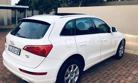 Acheter Occasion Voiture Audi Q5 Blanc à Mbabane, Manzini Acheter Occasion Voiture Audi Q5 Blanc à Mbabane, Manzini