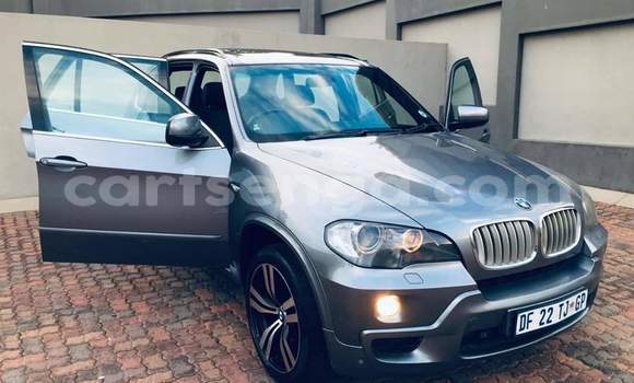 Acheter Occasion Voiture BMW X5 Gris à Ezulwini, Hhohho Acheter Occasion Voiture BMW X5 Gris à Ezulwini, Hhohho