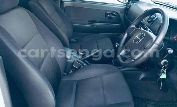 Acheter Occasion Voiture Isuzu KB Blanc à Manzini, Manzini Acheter Occasion Voiture Isuzu KB Blanc à Manzini, Manzini