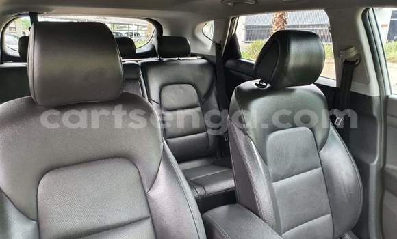 Nunua Ilio tumika Hyundai Tucson White Gari ndani ya Ezulwini nchini Hhohho Nunua Ilio tumika Hyundai Tucson White Gari ndani ya Ezulwini nchini Hhohho