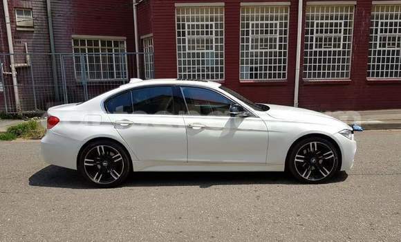 Nunua Ilio tumika BMW 3–Series White Gari ndani ya Manzini nchini Manzini Nunua Ilio tumika BMW 3–Series White Gari ndani ya Manzini nchini Manzini