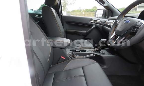 Acheter Occasion Voiture Ford Ranger Blanc à Ezulwini, Hhohho Acheter Occasion Voiture Ford Ranger Blanc à Ezulwini, Hhohho