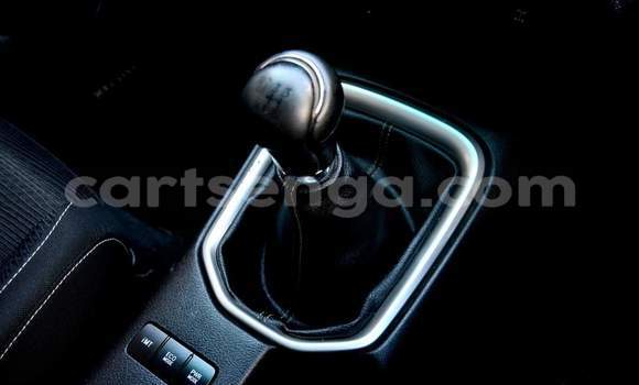 Acheter Occasion Voiture Toyota Hilux Blanc à Hlatikulu, Shiselweni District Acheter Occasion Voiture Toyota Hilux Blanc à Hlatikulu, Shiselweni District