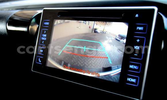 Acheter Occasion Voiture Toyota Hilux Blanc à Hlatikulu, Shiselweni District Acheter Occasion Voiture Toyota Hilux Blanc à Hlatikulu, Shiselweni District