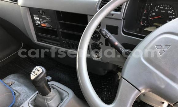 Nunua Ilio tumika Mitsubishi L400 White Lori ndani ya Ezulwini nchini Hhohho Nunua Ilio tumika Mitsubishi L400 White Lori ndani ya Ezulwini nchini Hhohho