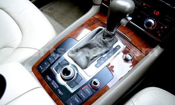 Buy Used Audi Q7 Brown Car in Ezulwini in Hhohho Buy Used Audi Q7 Brown Car in Ezulwini in Hhohho