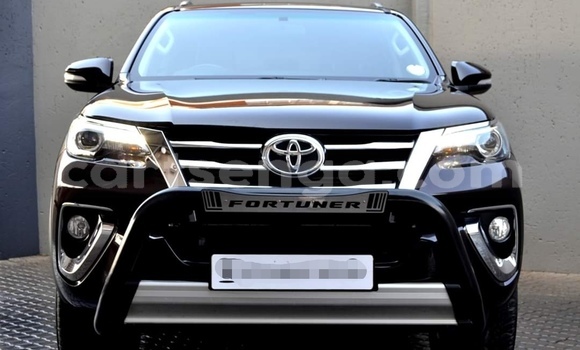Acheter Occasion Voiture Toyota Fortuner Marron à Ezulwini, Hhohho Acheter Occasion Voiture Toyota Fortuner Marron à Ezulwini, Hhohho