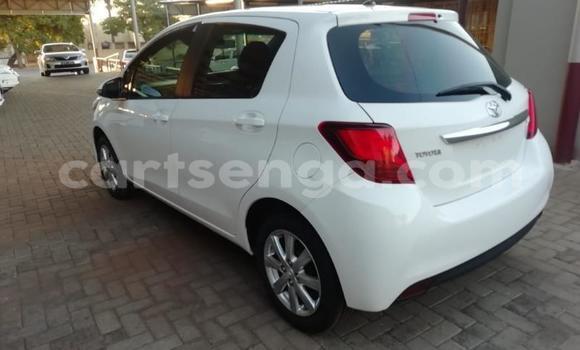 Nunua Ilio tumika Toyota Yaris White Gari ndani ya Manzini nchini Manzini Nunua Ilio tumika Toyota Yaris White Gari ndani ya Manzini nchini Manzini