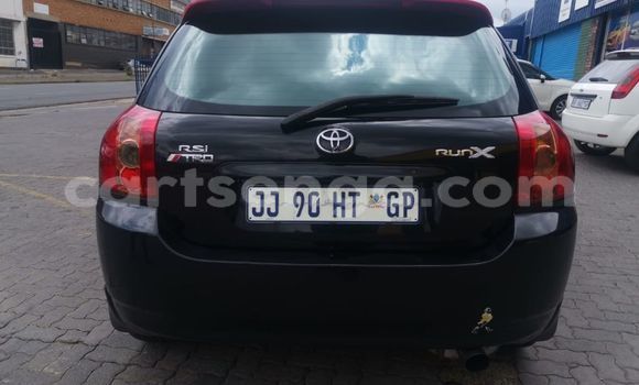 Nunua Ilio tumika Toyota Runx Black Gari ndani ya Kwaluseni nchini Manzini Nunua Ilio tumika Toyota Runx Black Gari ndani ya Kwaluseni nchini Manzini