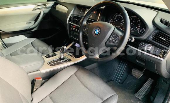 Nunua Ilio tumika BMW X3 White Gari ndani ya Tshaneni nchini Lubombo Nunua Ilio tumika BMW X3 White Gari ndani ya Tshaneni nchini Lubombo