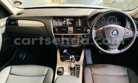 Nunua Ilio tumika BMW X3 White Gari ndani ya Tshaneni nchini Lubombo Nunua Ilio tumika BMW X3 White Gari ndani ya Tshaneni nchini Lubombo