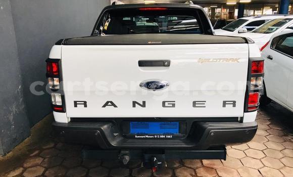Nunua Ilio tumika Ford Ranger White Gari ndani ya Tjaneni nchini Wilaya ya Lubombo Nunua Ilio tumika Ford Ranger White Gari ndani ya Tjaneni nchini Wilaya ya Lubombo