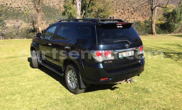 Nunua Ilio tumika Toyota Hilux Black Gari ndani ya Siteki nchini Wilaya ya Lubombo Nunua Ilio tumika Toyota Hilux Black Gari ndani ya Siteki nchini Wilaya ya Lubombo