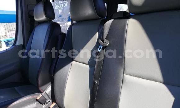 Buy Used Mercedes Viano White Car in Mbabane in Manzini Buy Used Mercedes Viano White Car in Mbabane in Manzini