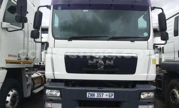 Nunua Ilio tumika Man Silent White Lori ndani ya Ezulwini nchini Hhohho Nunua Ilio tumika Man Silent White Lori ndani ya Ezulwini nchini Hhohho