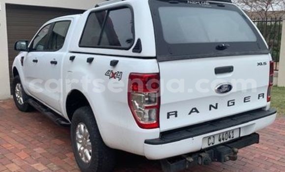 Nunua Ilio tumika Ford Ranger White Gari ndani ya Ezulwini nchini Hhohho Nunua Ilio tumika Ford Ranger White Gari ndani ya Ezulwini nchini Hhohho