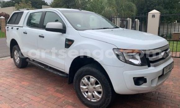 Nunua Ilio tumika Ford Ranger White Gari ndani ya Ezulwini nchini Hhohho Nunua Ilio tumika Ford Ranger White Gari ndani ya Ezulwini nchini Hhohho