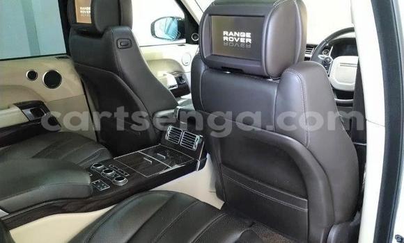 Nunua Ilio tumika Land Rover Range Rover Evoque White Gari ndani ya Ezulwini nchini Hhohho Nunua Ilio tumika Land Rover Range Rover Evoque White Gari ndani ya Ezulwini nchini Hhohho