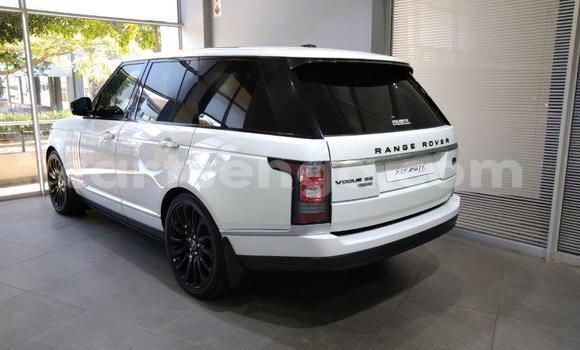 Nunua Ilio tumika Land Rover Range Rover Evoque White Gari ndani ya Ezulwini nchini Hhohho Nunua Ilio tumika Land Rover Range Rover Evoque White Gari ndani ya Ezulwini nchini Hhohho
