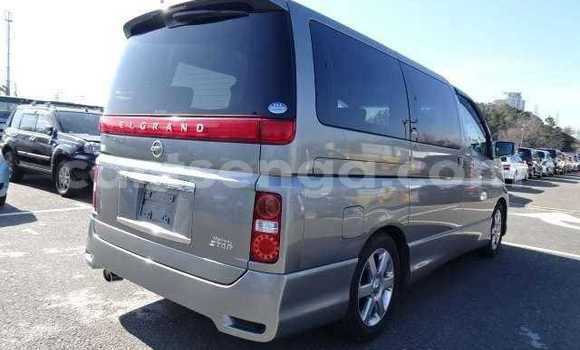 Nunua Ilio tumika Nissan Elgrand Silver Gari ndani ya Hlatikulu nchini Wilaya ya Shiselweni Nunua Ilio tumika Nissan Elgrand Silver Gari ndani ya Hlatikulu nchini Wilaya ya Shiselweni