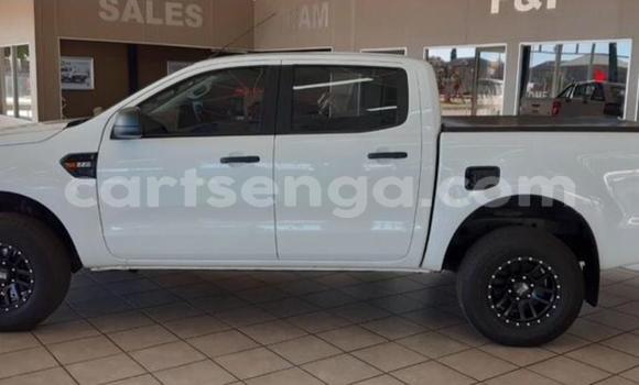 Nunua Ilio tumika Ford Ranger White Gari ndani ya Hluti nchini Wilaya ya Shiselweni Nunua Ilio tumika Ford Ranger White Gari ndani ya Hluti nchini Wilaya ya Shiselweni